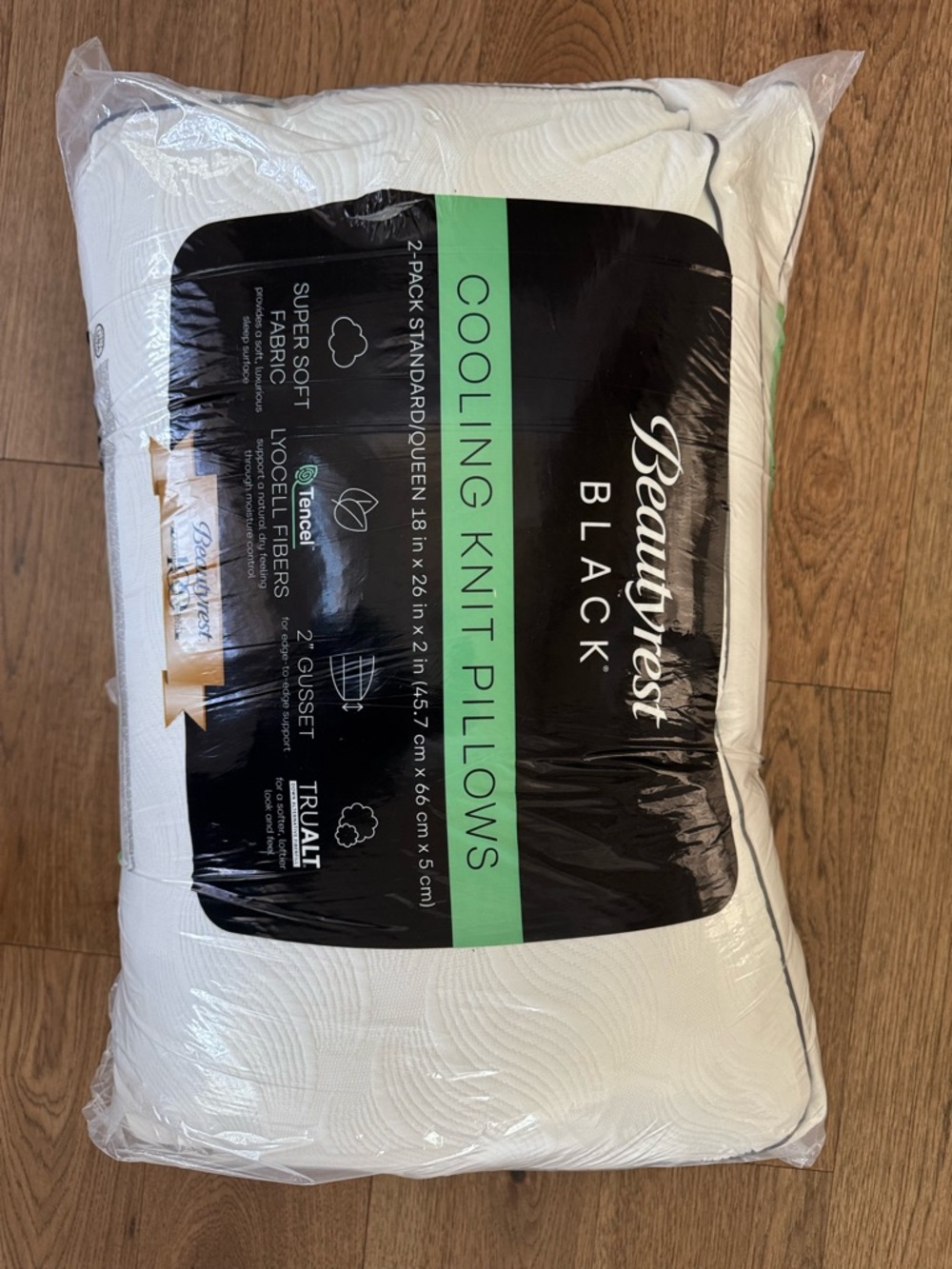 🎉LAST CHANCE🎉BEAUTYREST BLACK
2pk Luxurious CoolingKnit Down Alternative Pillows - Picture 9 of 12